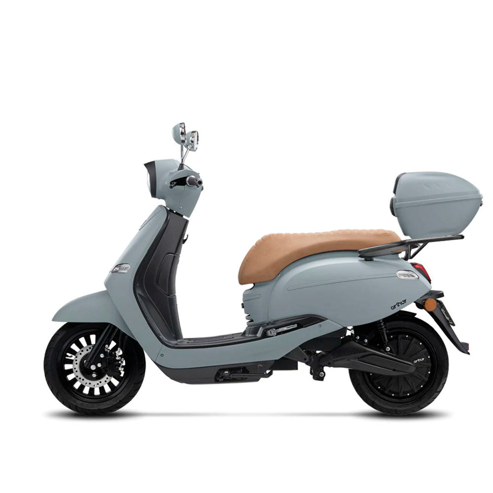 fully electric scooter arthur