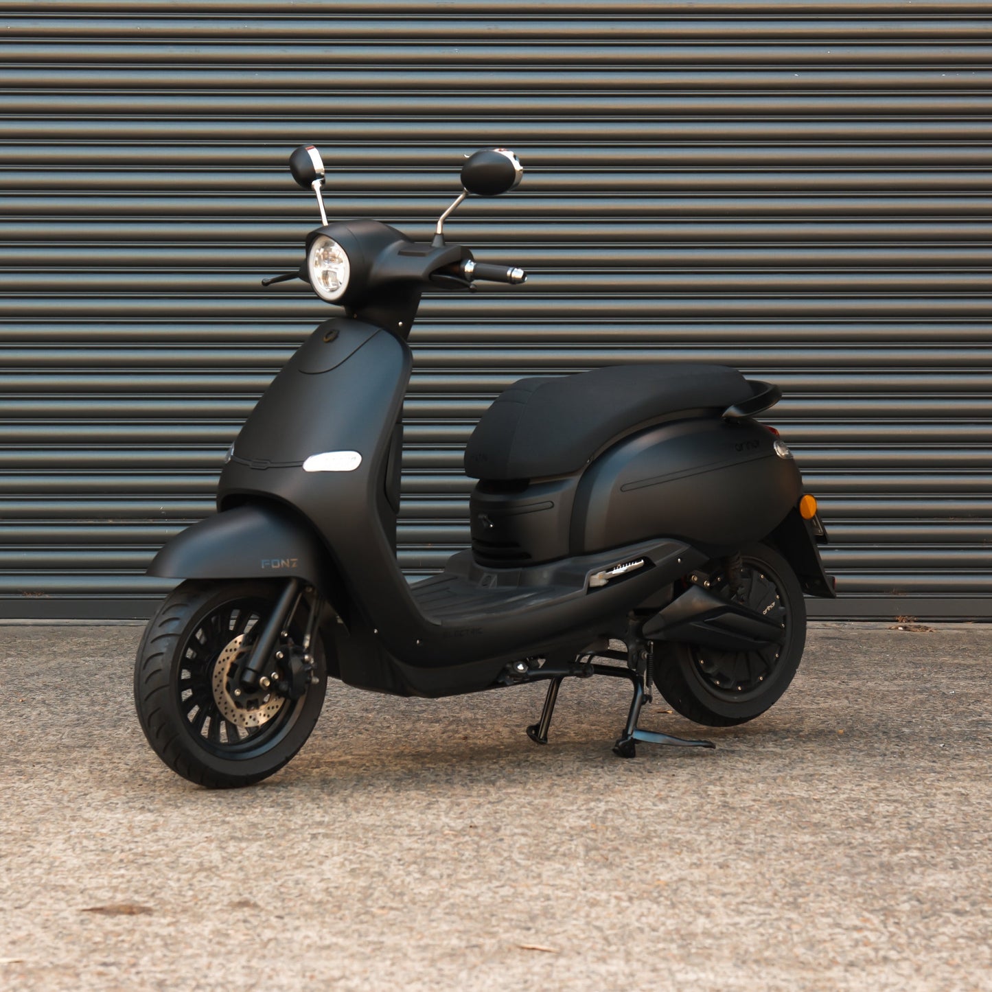 MY21 Arthur 2, Matte Black