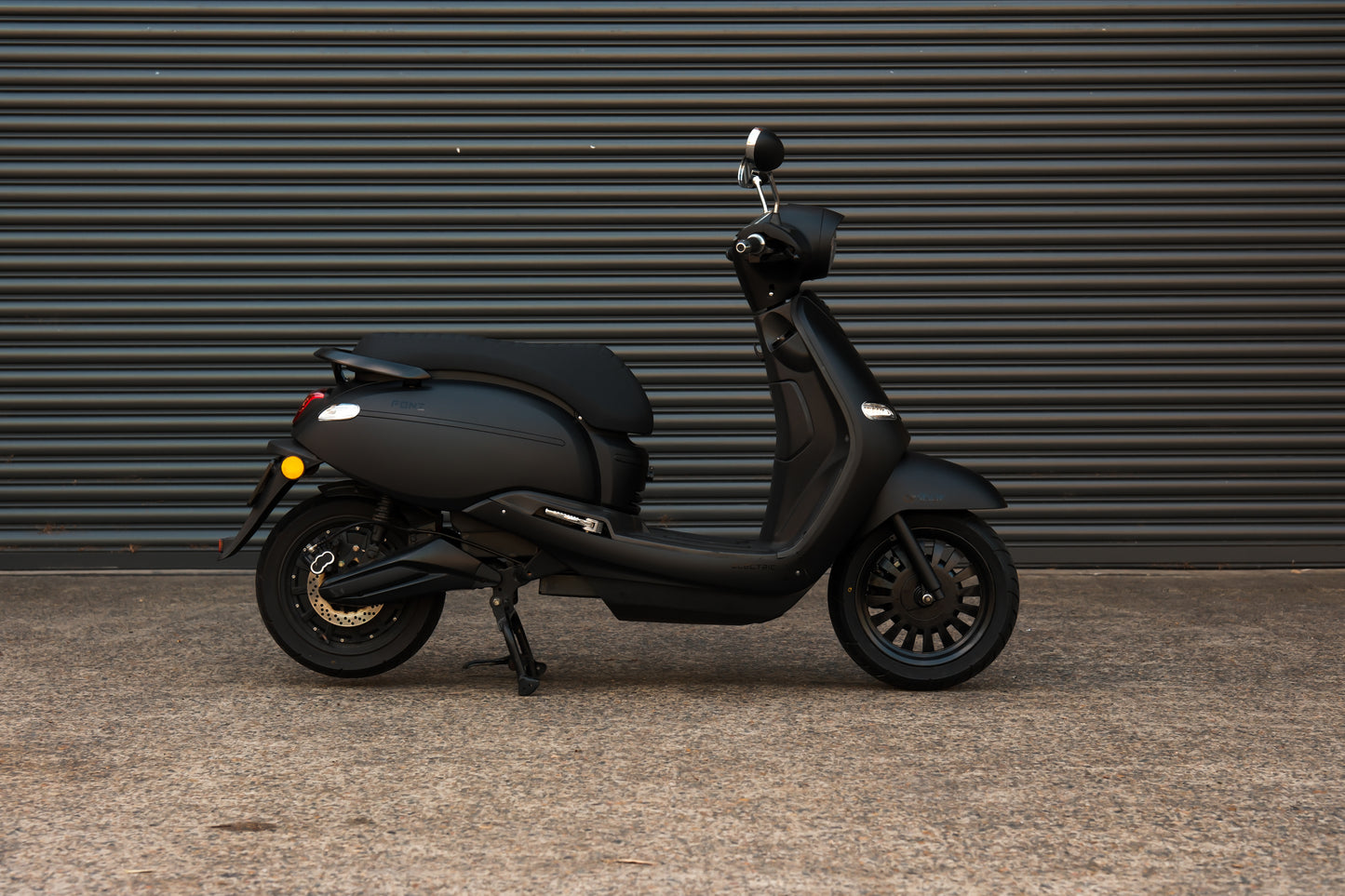 MY21 Arthur 2, Matte Black