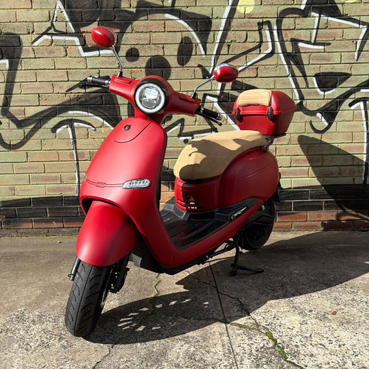 MY20 Arthur 3, Scarlet Red - DEPOSIT TAKEN